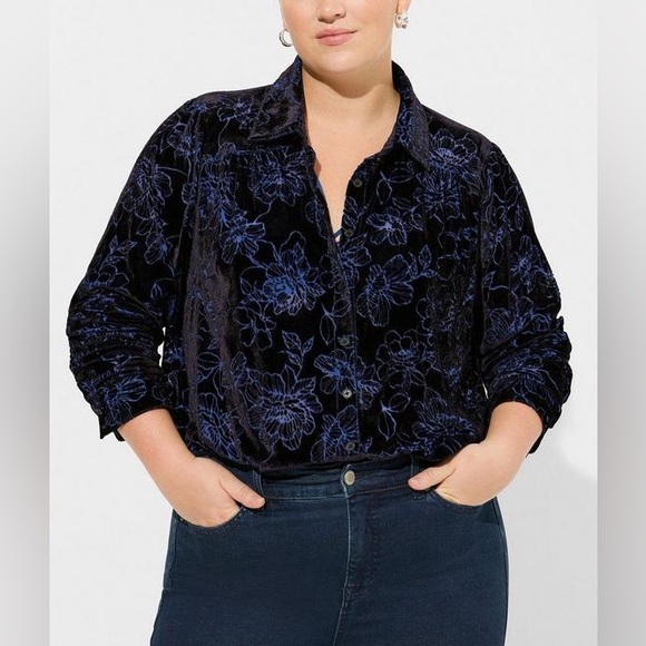 Torrid Madison Velvet Burnout Button Up Shirt Size 1X Blue Long Sleeve Floral - Picture 1 of 16